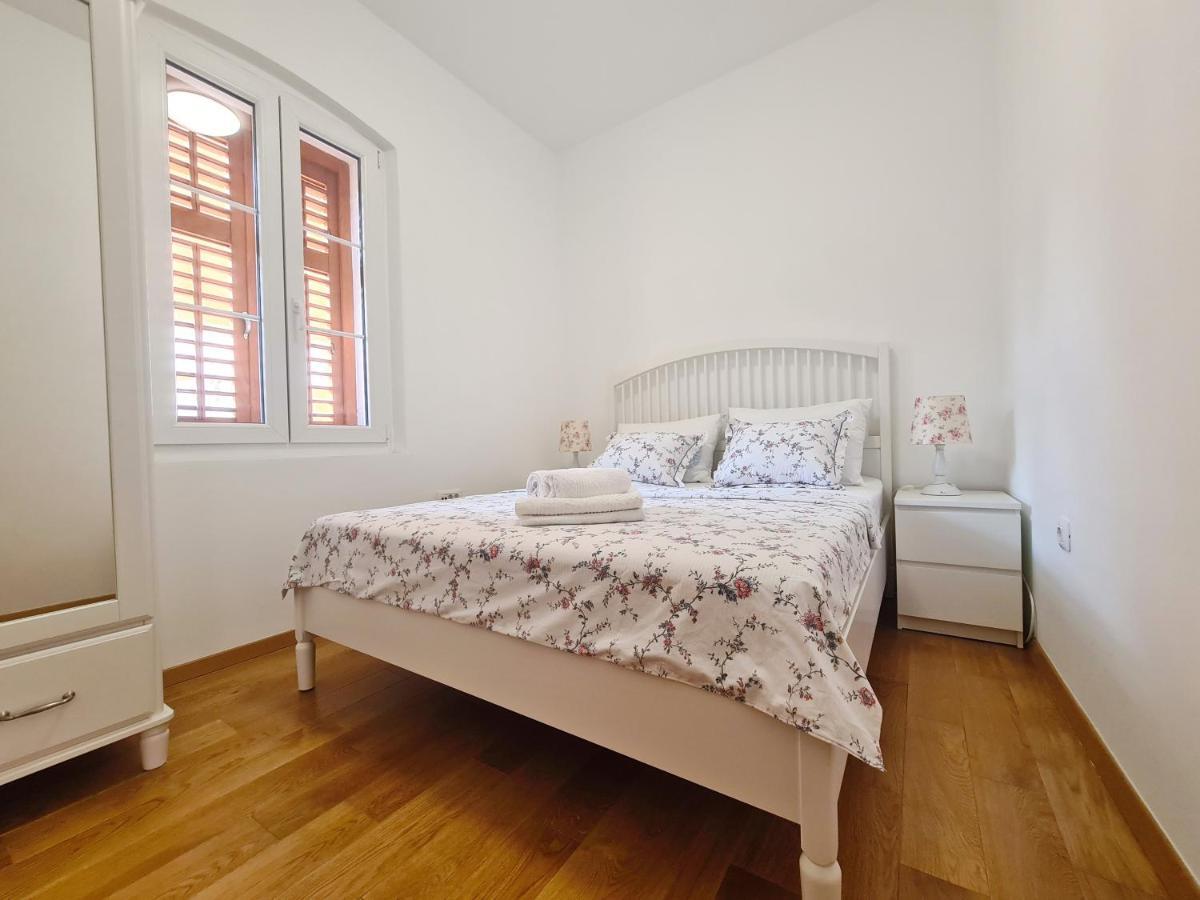 Apartman M&d Old Town Luxury Zára
