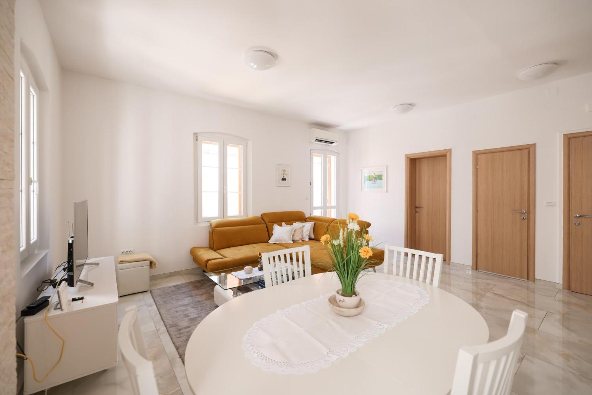 M&d Old Town Luxury Apartman *