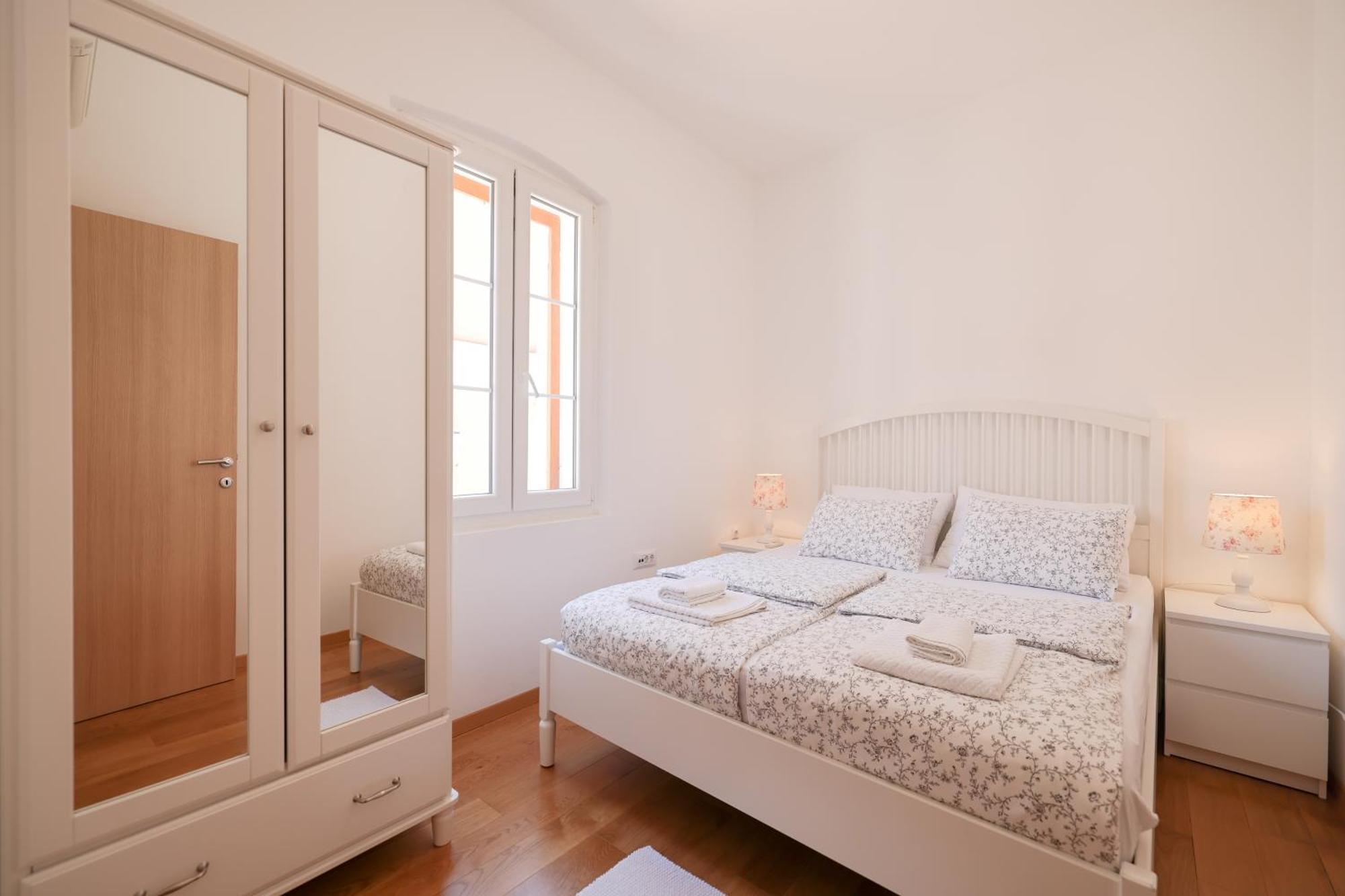 Apartman M&d Old Town Luxury